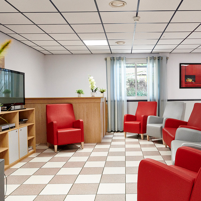 lourdes-salon